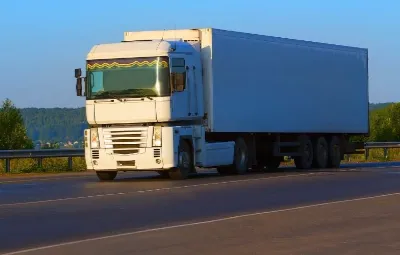 Adana ile Köşk Arası Öğrenci Eşyası Taşıma